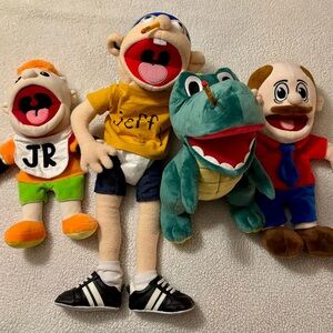 4 puppets from the popular YouTube show Super Mario Logan or SML